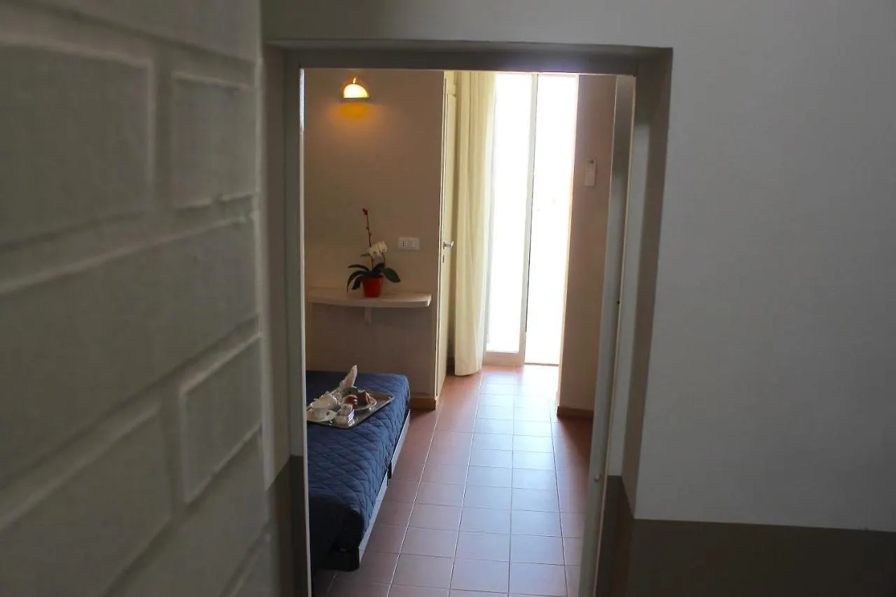 ***  Hotel Fedora Rimini Olaszország