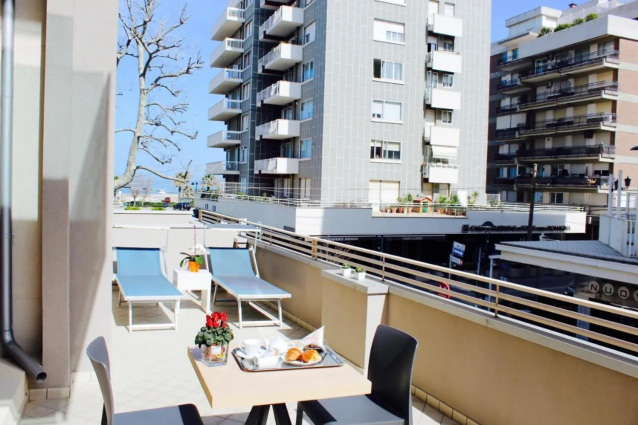 ***  Hotel Fedora Rimini Olaszország